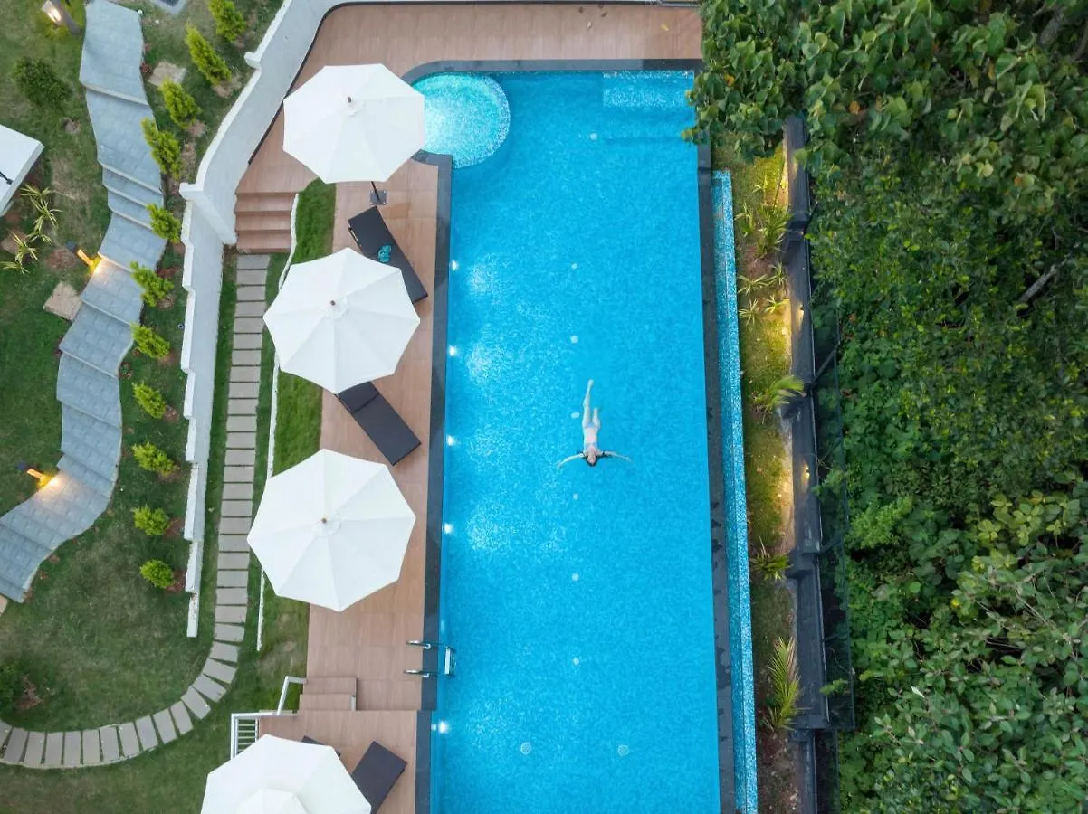 Sprise Munnar Resort And Spa 5*,  India